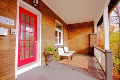 Property at 1690 Gerrard Street E Upper, Toronto, ON M4L 2B2