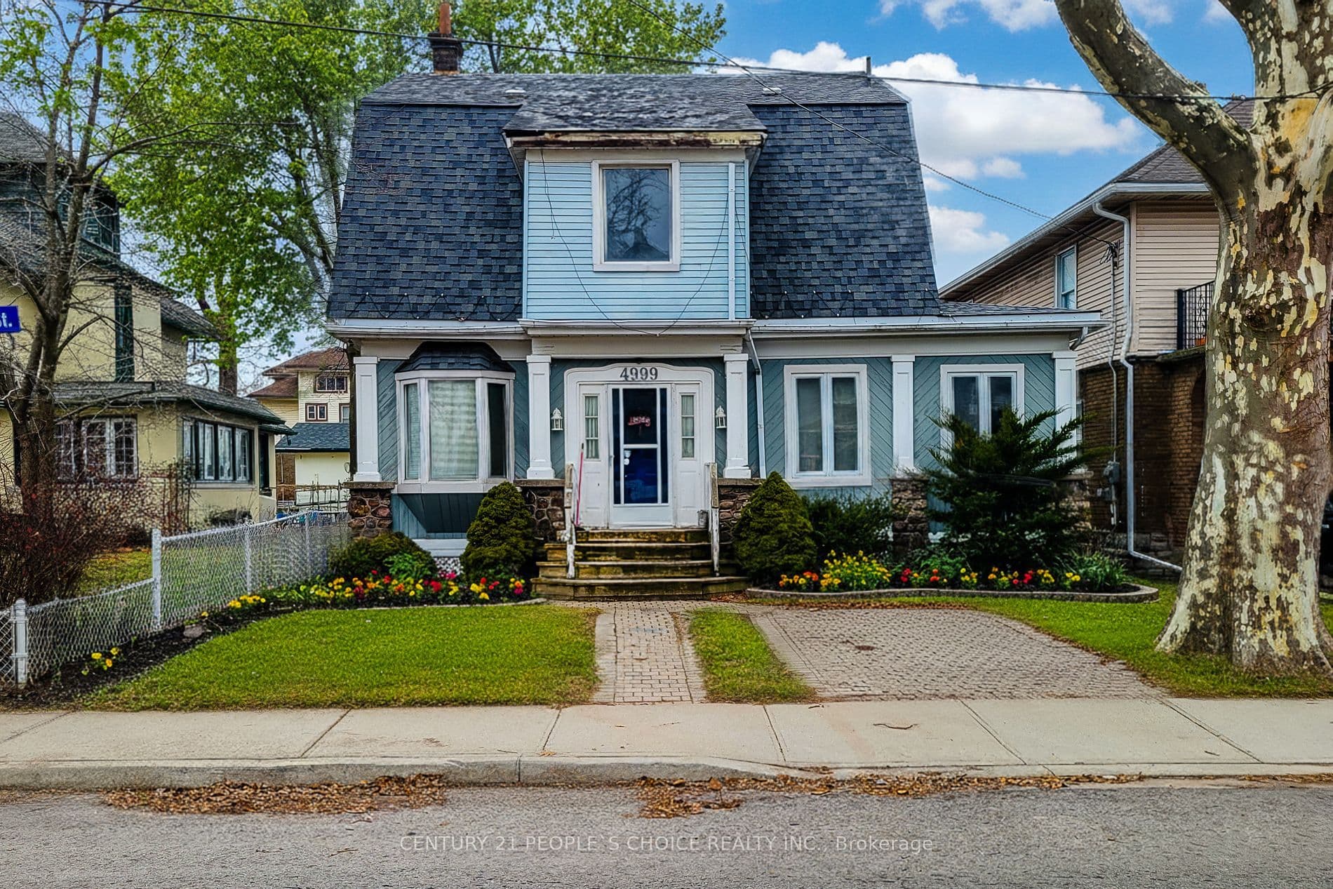 Property at 4999 McRae Street 3, Niagara Falls, ON L2E 1P2