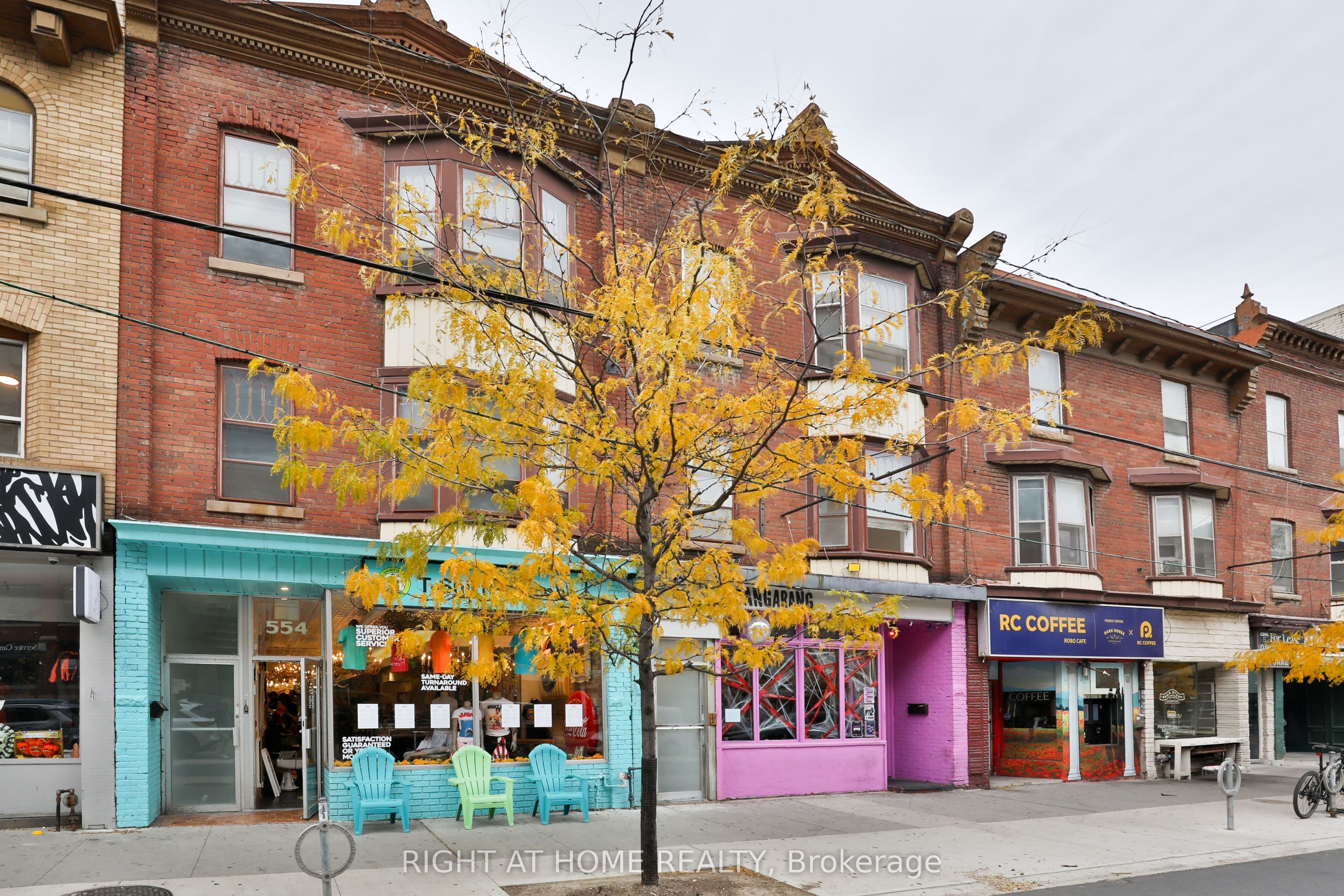 Property at 552 College Street 3F, Toronto, ON M6G 1B1