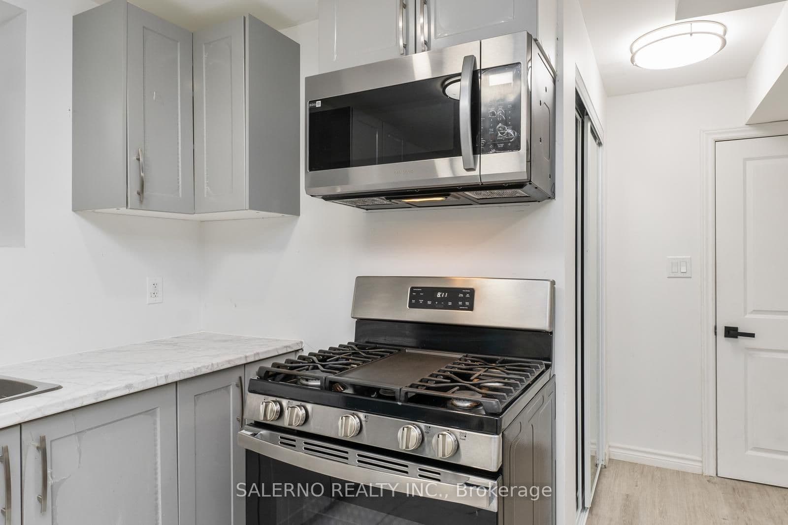 Property at 226 Mactier Drive Bsmt, Vaughan, ON L0J 1C0