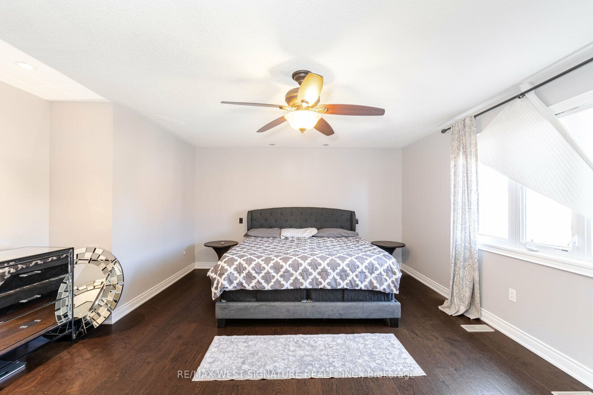 Property at 36 Mapleton Mills Drive, King, ON L0G 1T0