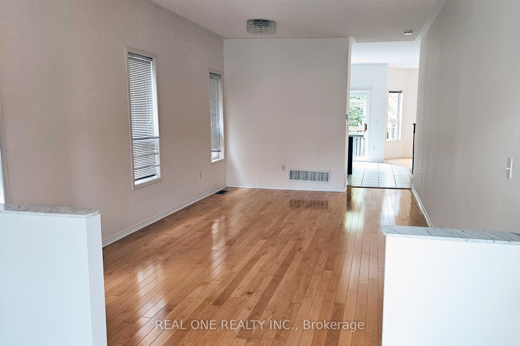 Property at 114 Madison Heights Boulevard, Markham, ON L6C 2E3