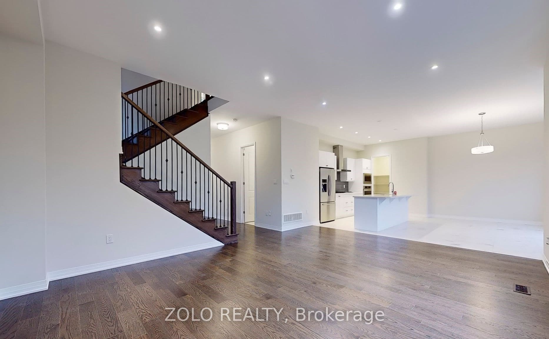 Property at 3705 Lakepoint Drive, Severn, ON L3V 6H3