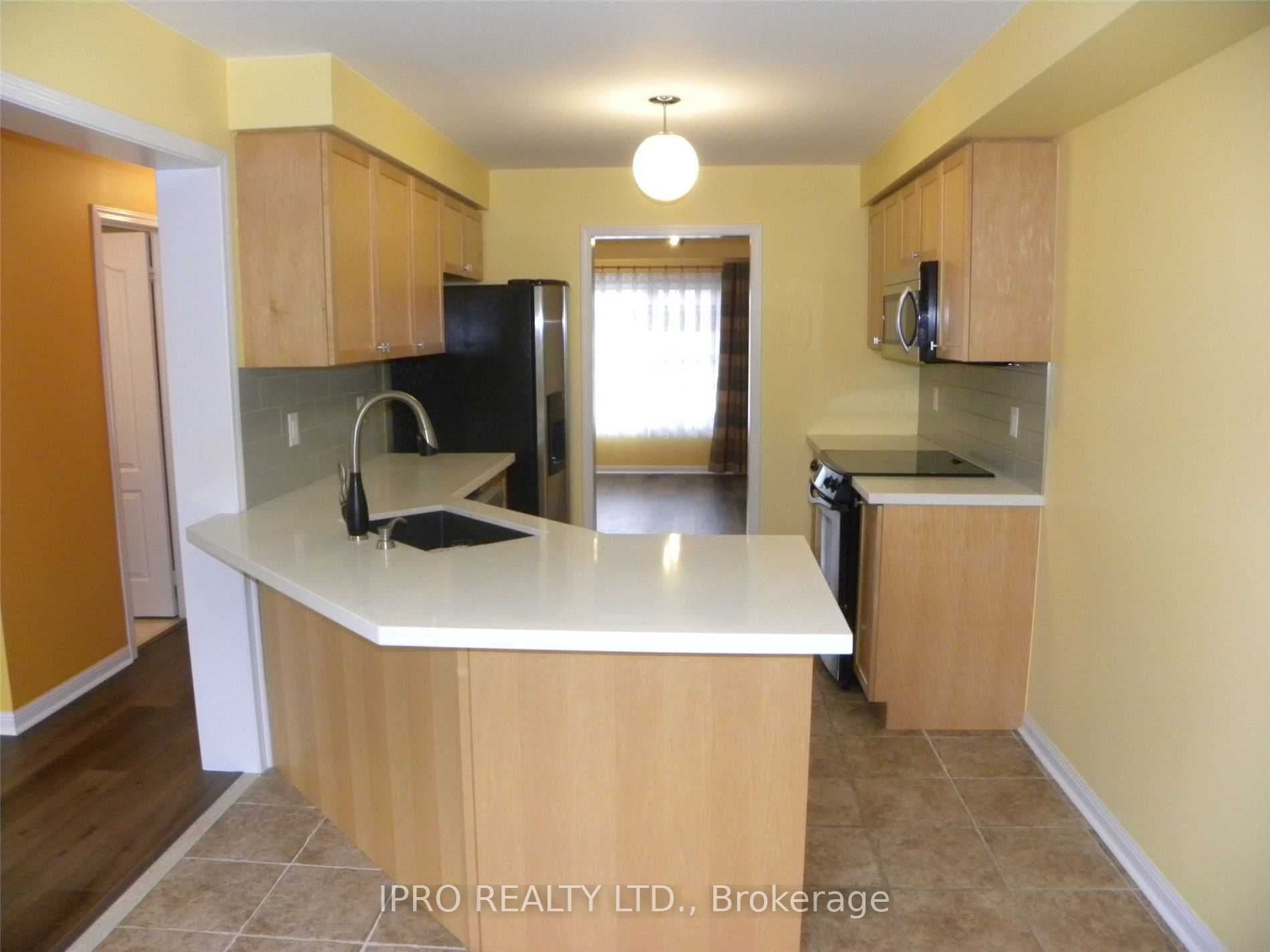 Property at 3030 Breakwater Court 198, Mississauga, ON L5B 4N6