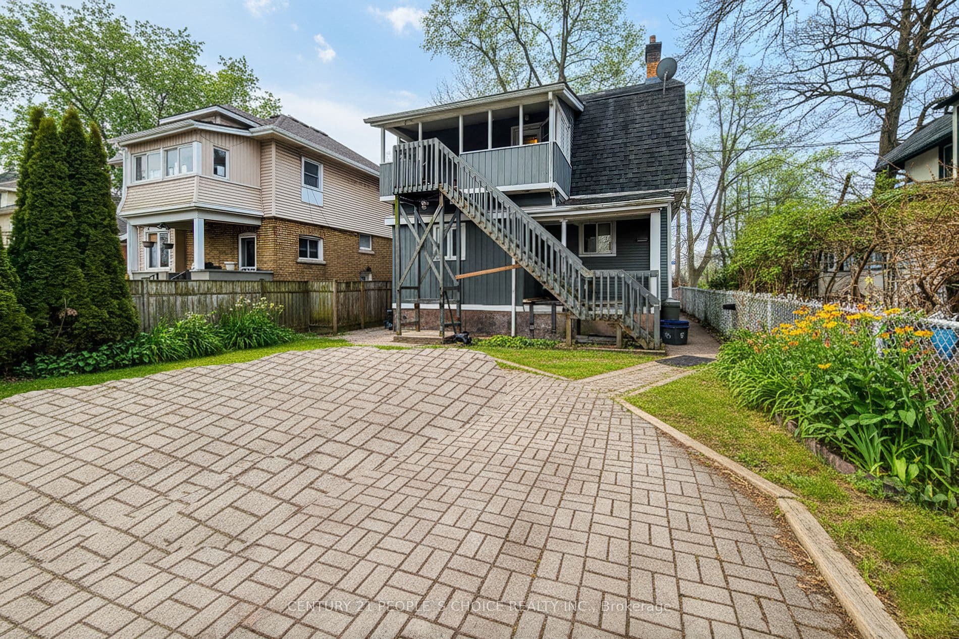 Property at 4999 McRae Street 3, Niagara Falls, ON L2E 1P2