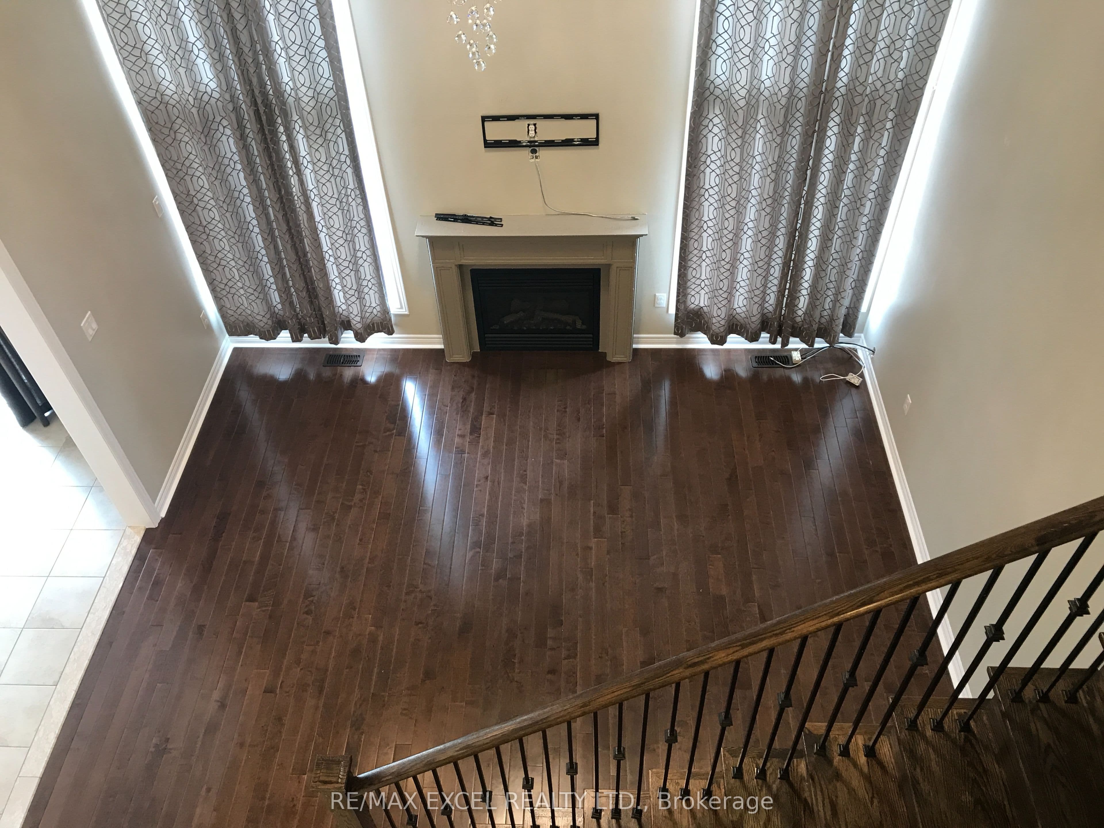 Property at 236 Roadhouse Boulevard, Newmarket, ON L3X 3K8