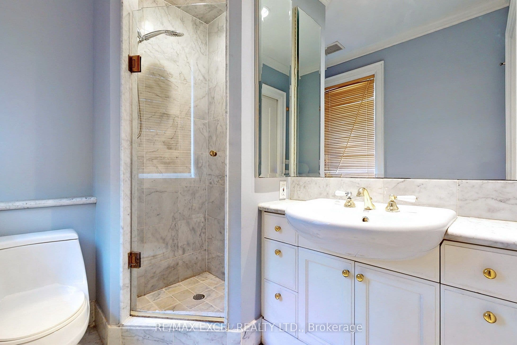 Property at 23 Unicorn Avenue, Toronto, ON M2K 2L3