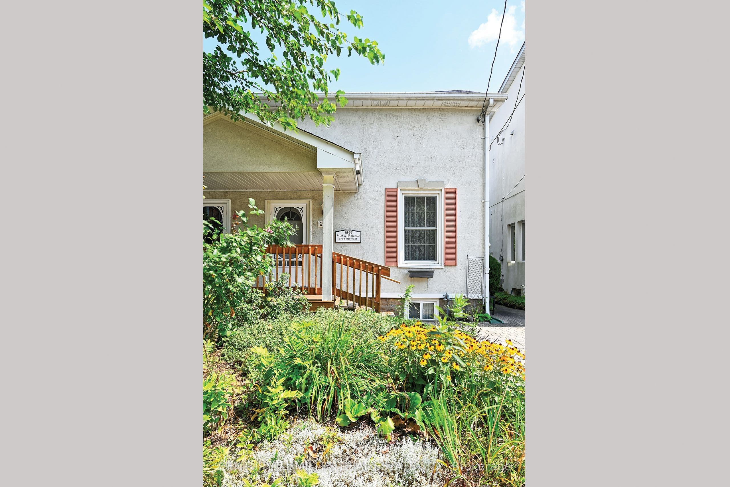 Property at 268 Robinson Street, Oakville, ON L6J 1G6