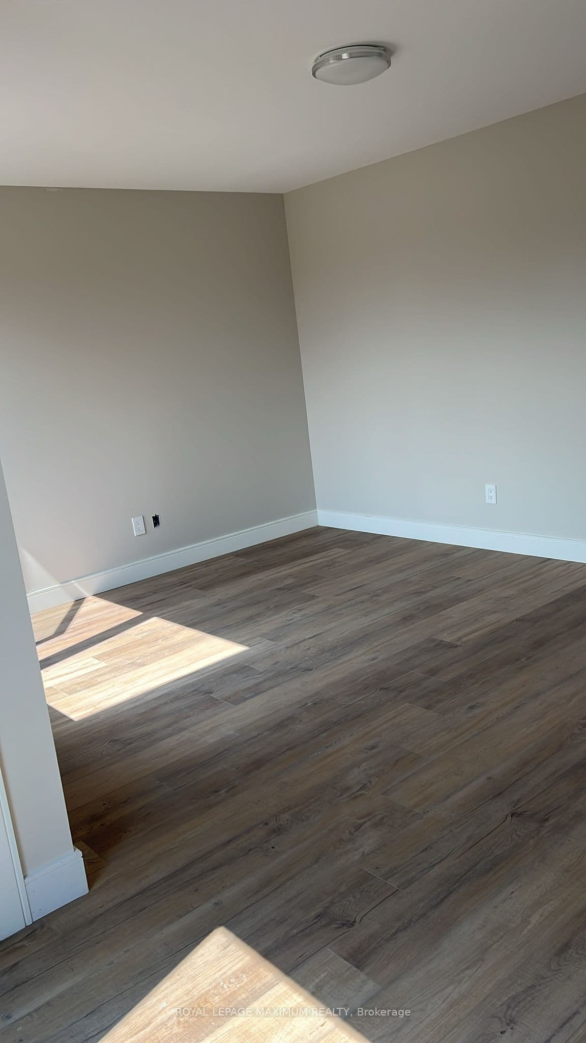 Property at 47 Rockcliffe Boulevard W APT #3, Toronto, ON M6N 4R1