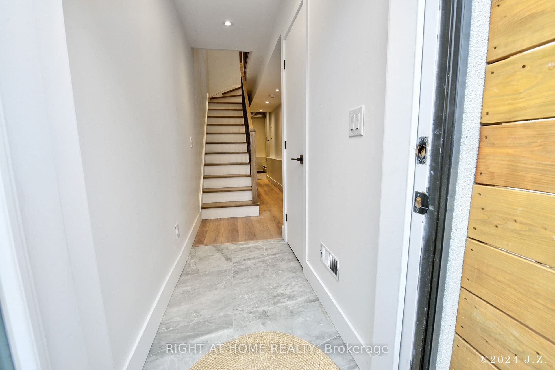Property at 50A Lanark Avenue CoachHs, Toronto, ON M6C 2B4