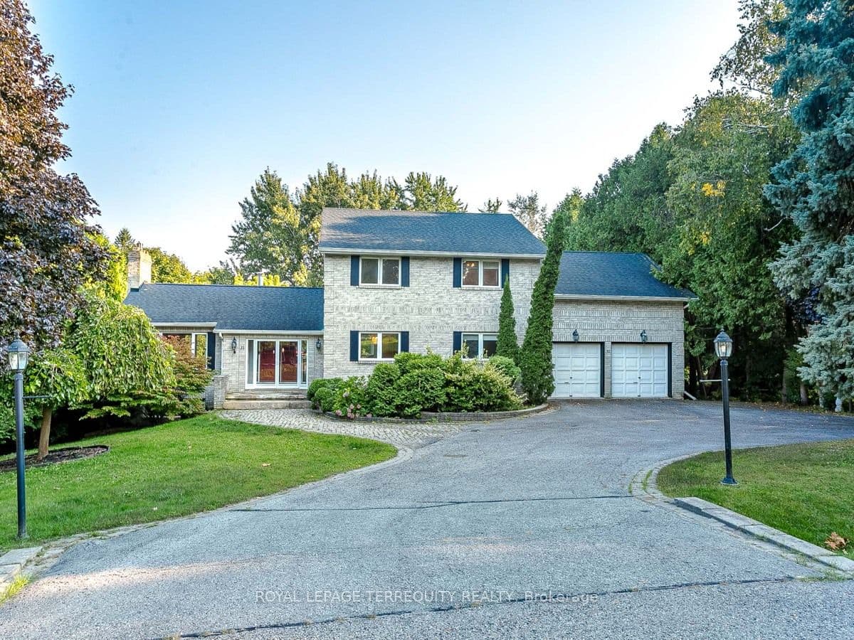 Property at 31 Connaught Avenue, Whitchurch-Stouffville, ON L0H 1G0