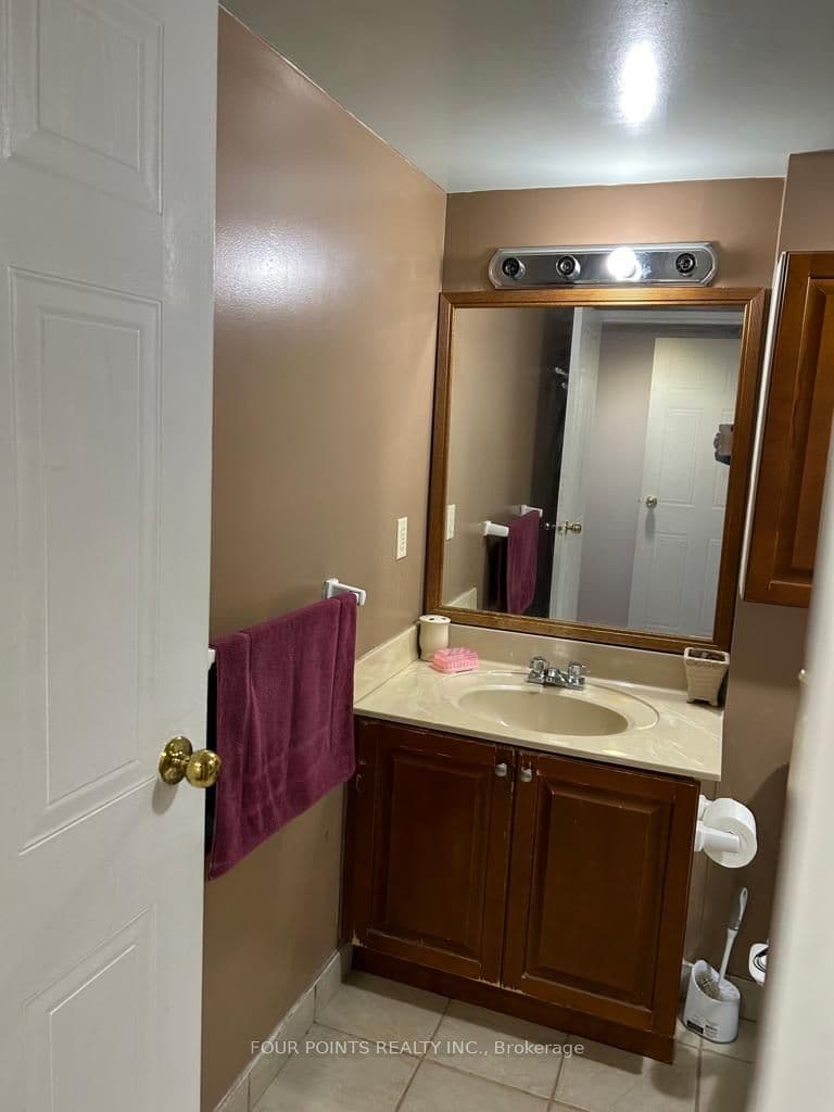 Property at 9 Cohoe Street, Brampton, ON L7A 0G7